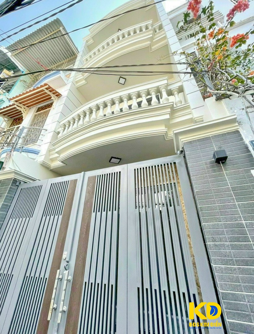 Bán nhà phố 2 lầu hẻm đường số 47 Phường Tân Quy Quận 7.
