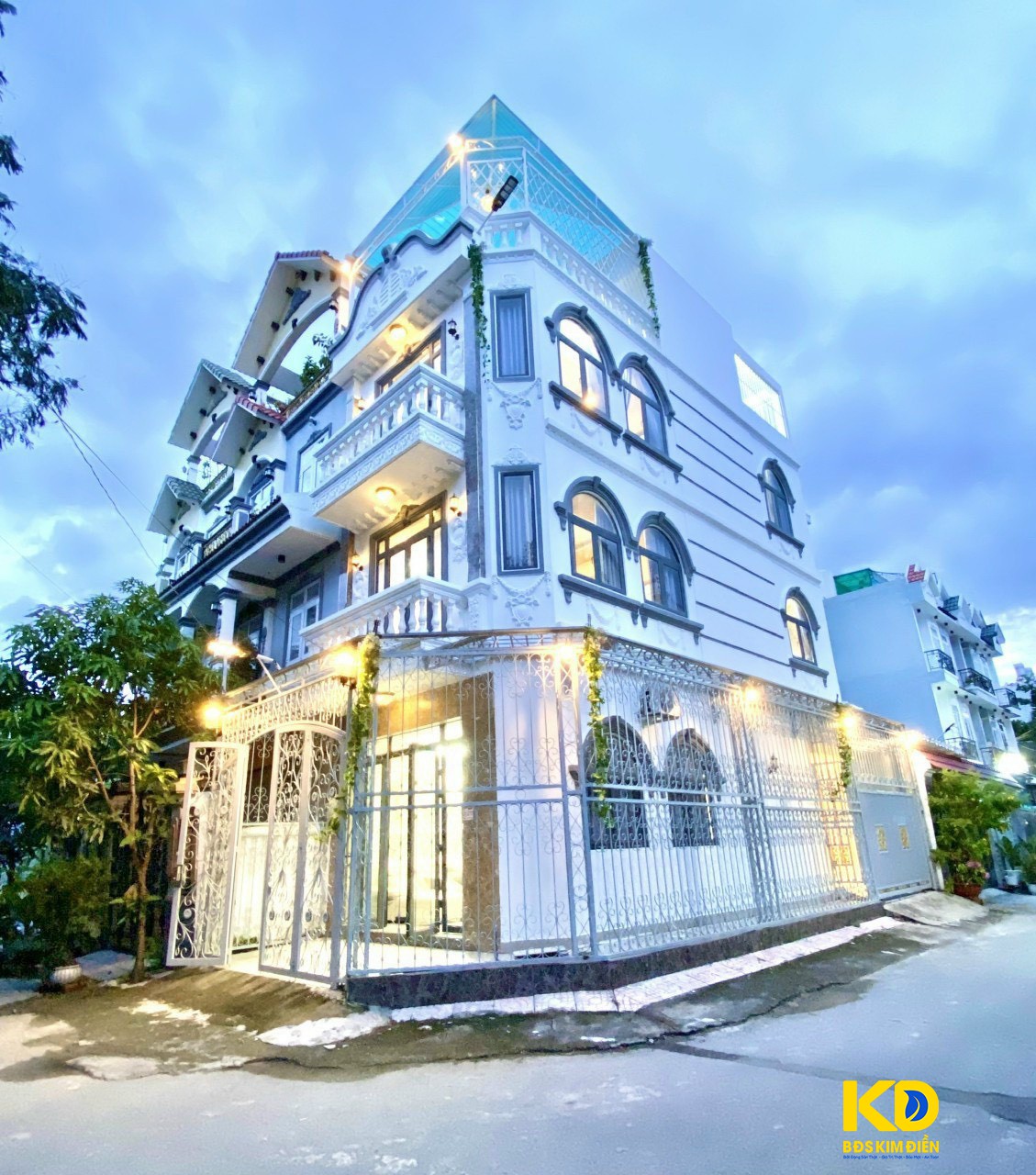 Bán nhà góc 2 mặt tiền hẻm 2266 Huỳnh Tấn Phát thị trấn Nhà Bè.