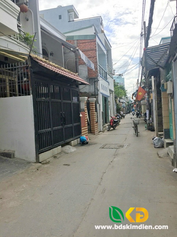 Bán nhà nát hẻm 1147 Huỳnh Tấn Phát phường Phú Thuận Quận 7