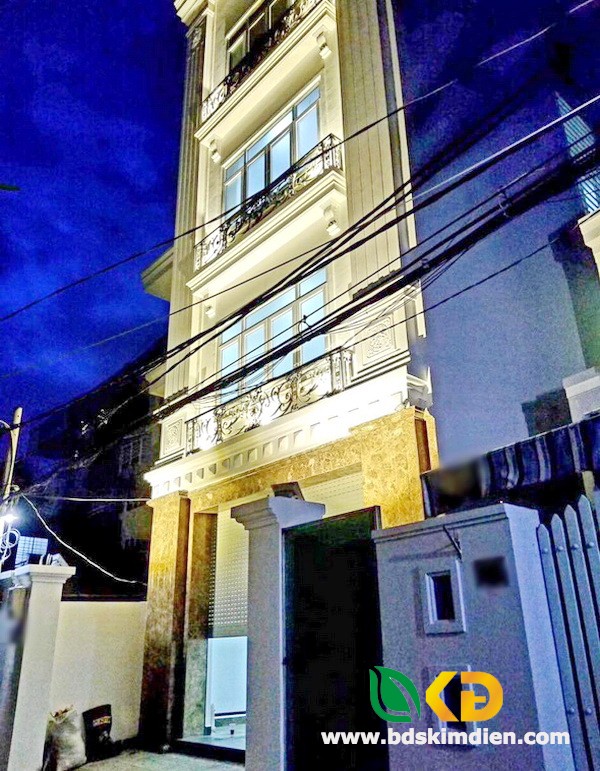 Cho thuê nhà 4 lầu mới 100% hẻm 1387 Huỳnh Tấn Phát quận 7.